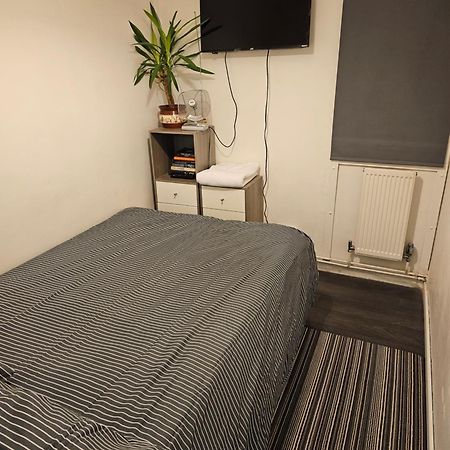 Charming Room Near Central London Exterior foto